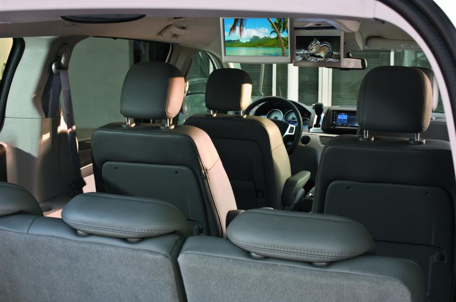  Volkswagen Routan 2009 года  (фото 71 из 80)